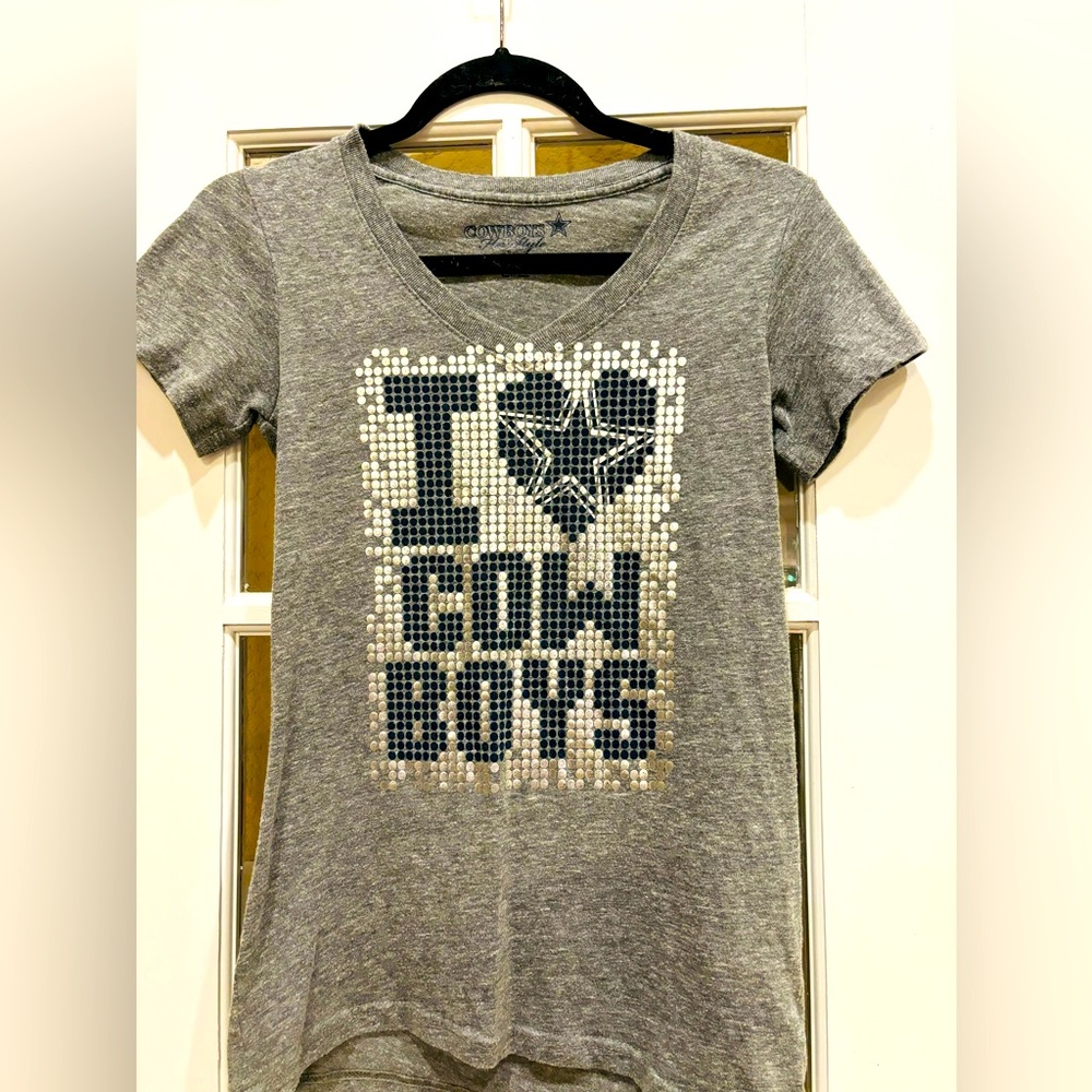 Women’s Dallas Cowboys t-shirt